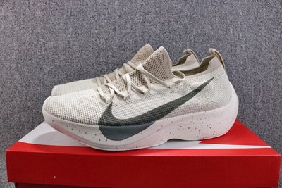 Nike React Vapor Street 耐克馬拉松大勾 緩震針織運動專業跑鞋 米色男鞋 AQ1763-100