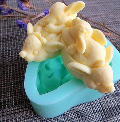 【可超商取貨】虧本賣~超級超級可愛3D立體兔子手工皂模 / 黏土滴膠模具