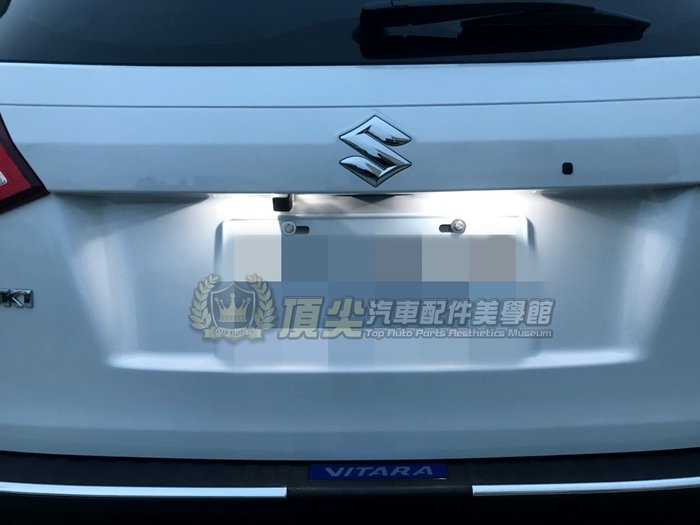 Suzuki鈴木sx4 Swift Vitara Led牌照燈 2顆 專用燈泡車牌燈大牌燈led白光後車燈改裝 Yahoo奇摩拍賣