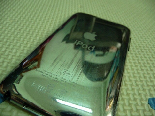 ２手apple iPod touch 2代A1288 8GB MC086TA 功能正常| Yahoo奇摩拍賣