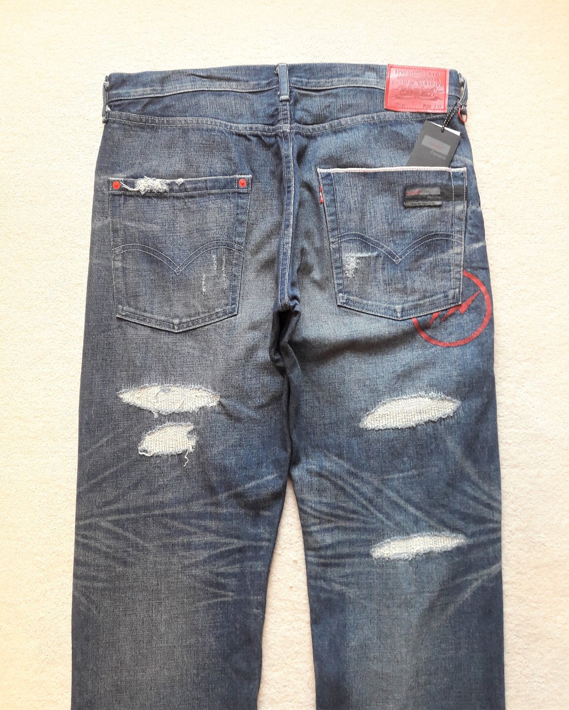 [ VINTAGE ] LEVIS x FENOM CRUSH 紅閃破壞八代207 / W36