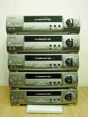 @【小劉二手家電】PANASONIC 內部少用八成新的VHS錄放影機,NV-556K型,支援EP,附代用遙器器
