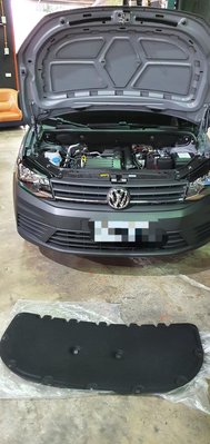 VW CADDY VAN 引擎下護板 加裝配件 原廠件