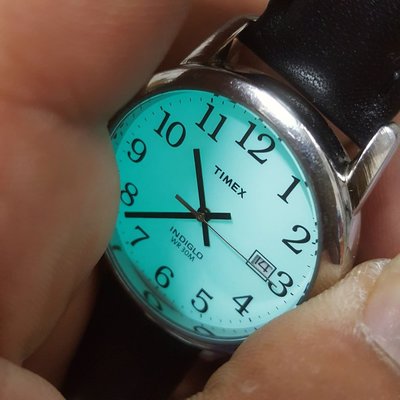 35mm 天美時 TIMEX 冷光 男錶 真皮錶帶 清晰 耐用 品味 奢華 z3