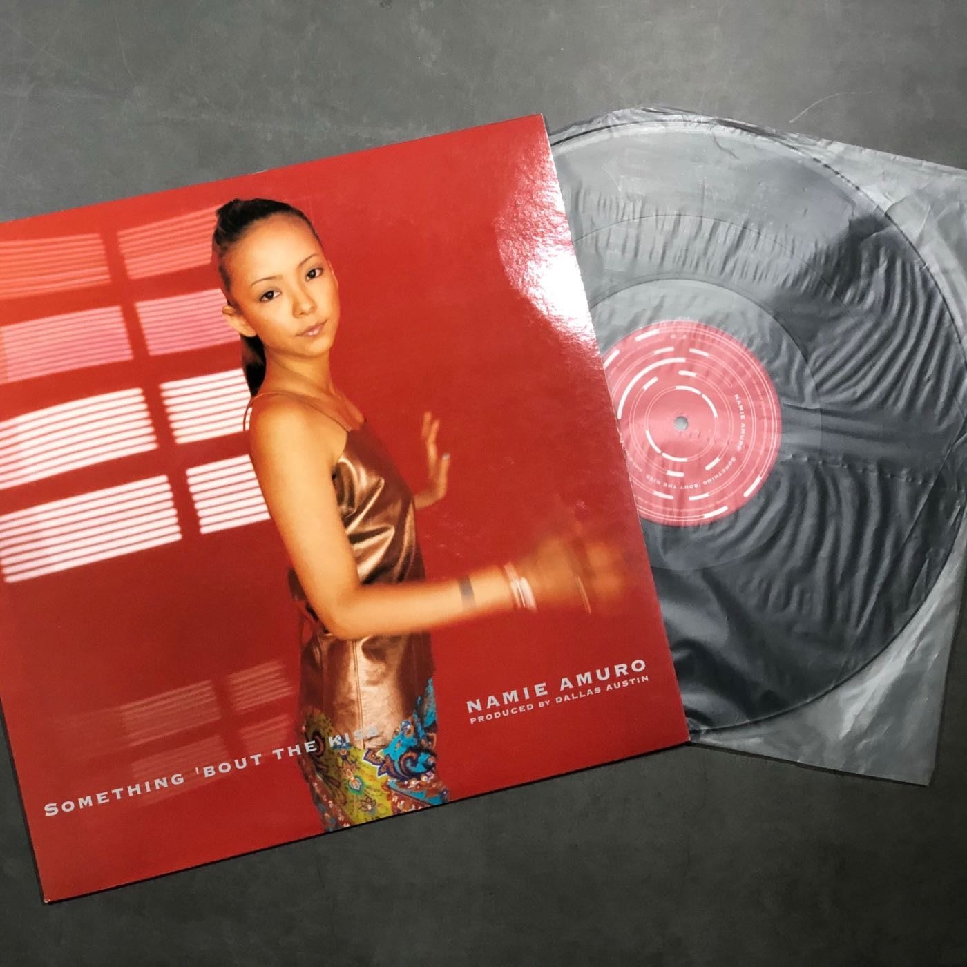 安室奈美恵 SOMETHING BOUT THE KISS 絕版黑膠 LP 日本進口 非全新