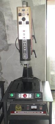 超音波塑膠熔接機-15Khz、20Khz-新舊如圖所示-保固半年