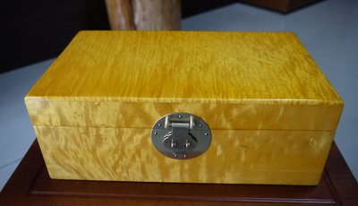 金絲楠木珠寶盒、收納盒 六面閃花~ (非檜木、檜木盒、龍柏、肖楠、黃檜、紅檜、崖柏)大30cm