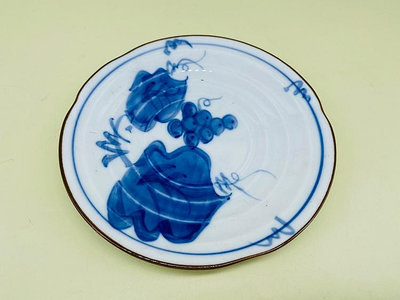 一帆百貨鋪日本進口美濃燒手繪葡萄圖案點心盤 杯托杯墊壺承