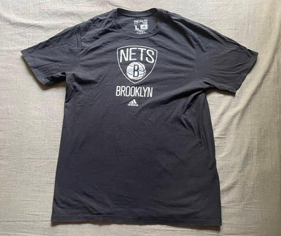 二手古著Adidas Brooklyn Nets 布魯克林籃網 Adidas T恤
