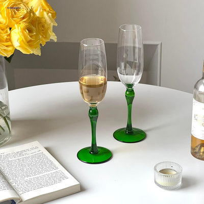 中古vintage香檳杯翡翠綠色高腳玻璃杯復古法式風甜酒白葡萄冷飲
