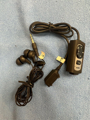 NOKIA高階原廠耳機/線控，背夾，音量大小可調/3.5mm耳機部分可單獨使用/HS-20/AD-41