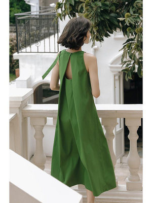 彌古綠色吊帶掛脖連衣裙無袖法式背心裙女裙子夏季海邊度假長裙夏多多雜貨鋪