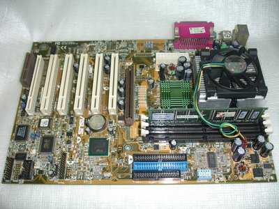 【電腦零件補給站】華碩CUSL2-C主機板+Pentium III 1000CPU含原廠風扇+128MB記憶體整套