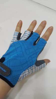 韓國原裝自行車手套 超薄透氣半指手套(多色可選)(男用藍色)，超輕超薄防滑騎車慢跑路跑登山健行都適用(另有刊登女款)