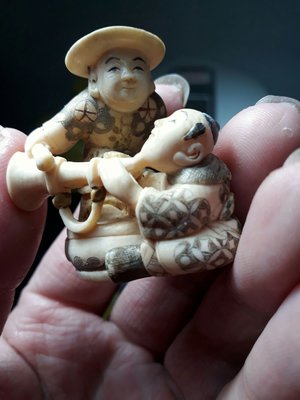 十萬里典藏    日本長毛象牙雕已售