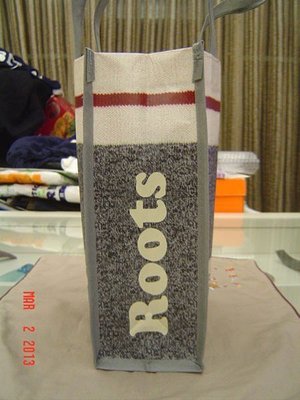 ROOTS 限量隠藏版-羅紋環保購物袋 (全新) 中型款 特價:250元  衝評價