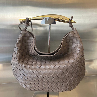 Bottega Veneta 寶緹嘉 中號Sardine肩背包 Intrecciato编织皮革肩背包754988