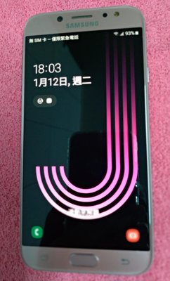 三星 Galaxy J7 pro型號SM-J730GM外觀九成五新 宛如新機5.5吋 金色手機系統：Android 9使用功能正常已過原廠保固期