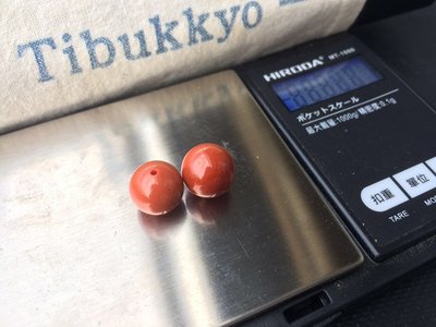 Tibukkyo 四川涼山 南紅瑪瑙 南紅玉髓 滿色滿肉 柿子紅 12mm圓珠 2顆 手珠 以克計價 寶石 礦石 涼山料
