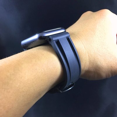 黑色蝴蝶釦 Apple Watch  沛納海 Panerai 最佳代用 橡膠錶帶  38 40 44  42