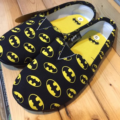 (I LOVE樂多) 日本進口 DC BATMAN 蝙蝠俠 平底鞋 懶人鞋 便鞋 休閒鞋