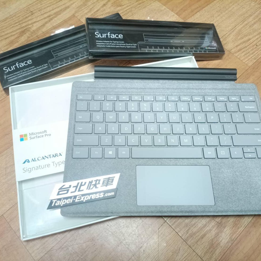 タイプカバー付 Microsoft Surface 4 Pro 1742 ⑨