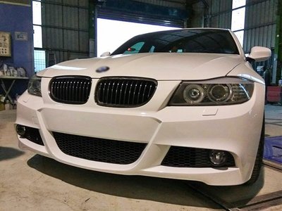 《※台灣之光※》全新 BMW  E90 09 10 11 12年小改款專用 M-TECH樣式 前保桿 前保空力套件