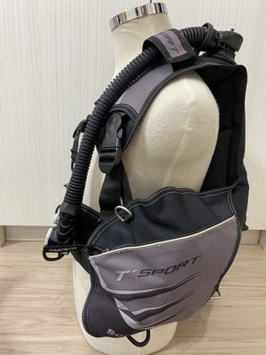 Scubapro T Sport 歐規 SIZE S（一般BC M號)7成新 無快卸配重袋 已保養 1年保固