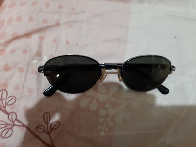 DKNY 太陽眼鏡