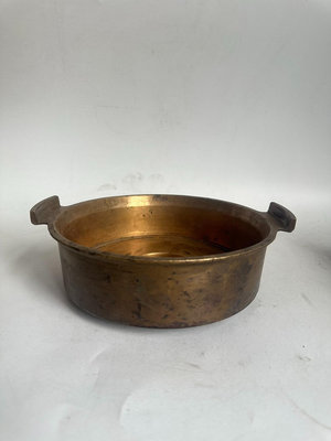 出二手銅鍋，厚重無破漏，品相看圖，喜歡聯系