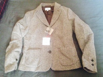 Uniqlo 女款 INES 伊內司法桑琪聯名系列 黑灰漸層 羊毛短外套 特價:2499元 M 尺寸 僅有一件 售完為止