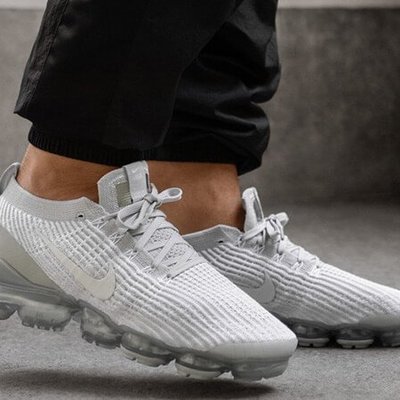 世界的に有名な AIR NIKE 完売品 美品 VAPORMAX 6-36 FLYKNIT