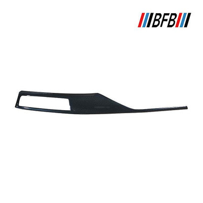 汽車配件 汽車尾翼 適用于寶馬3系F30 F31碳纖維儀表臺長飾條 碳纖維中控內飾改裝