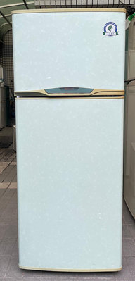 高雄市免運費 國際 250公升 二手中型雙門冰箱 功能正常 有保固 有現貨
