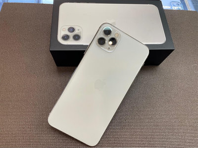 奇機巨蛋【256GB】二手 Apple iPhone 11 PRO MAX 白色 店內保固一個月