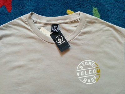 美國 Volcom Stone T shirt 圓領衫 pre-shrunk size L