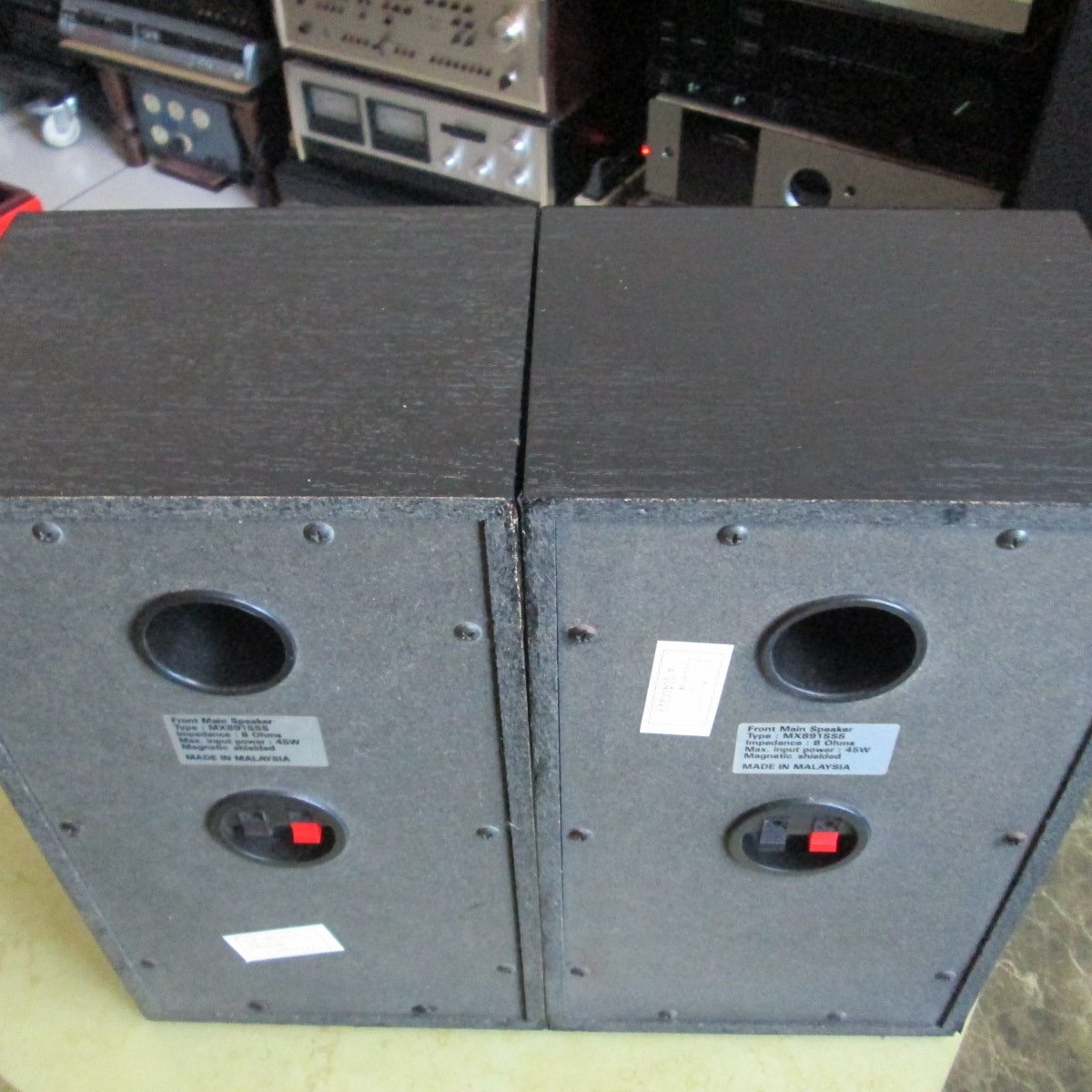 老楊音響二手美商Magnavox MX891SSS 5.5吋二音路桌上型喇叭1對品相尚佳 