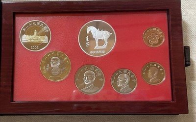 AX741  九十一年91年馬年生肖套幣 精鑄版 925銀章 重1/2盎斯 盒附說明書 無收據
