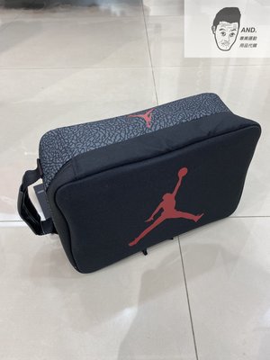 【AND.】現貨 NIKE JORDAN SHOEBAG 手拿包 鞋袋 鞋盒包 爆裂紋 喬丹 JD2113042AD