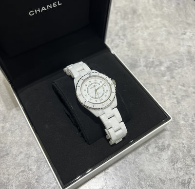 CHANEL 手錶 J12 經典陶瓷錶 白色《精品女王全新&amp;二手》