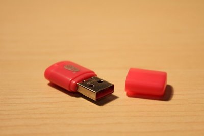 超小 攜帶方便 Micro SD/T-Flash TF 高速讀卡機 讀卡器 USB2.0 128GB最大支持