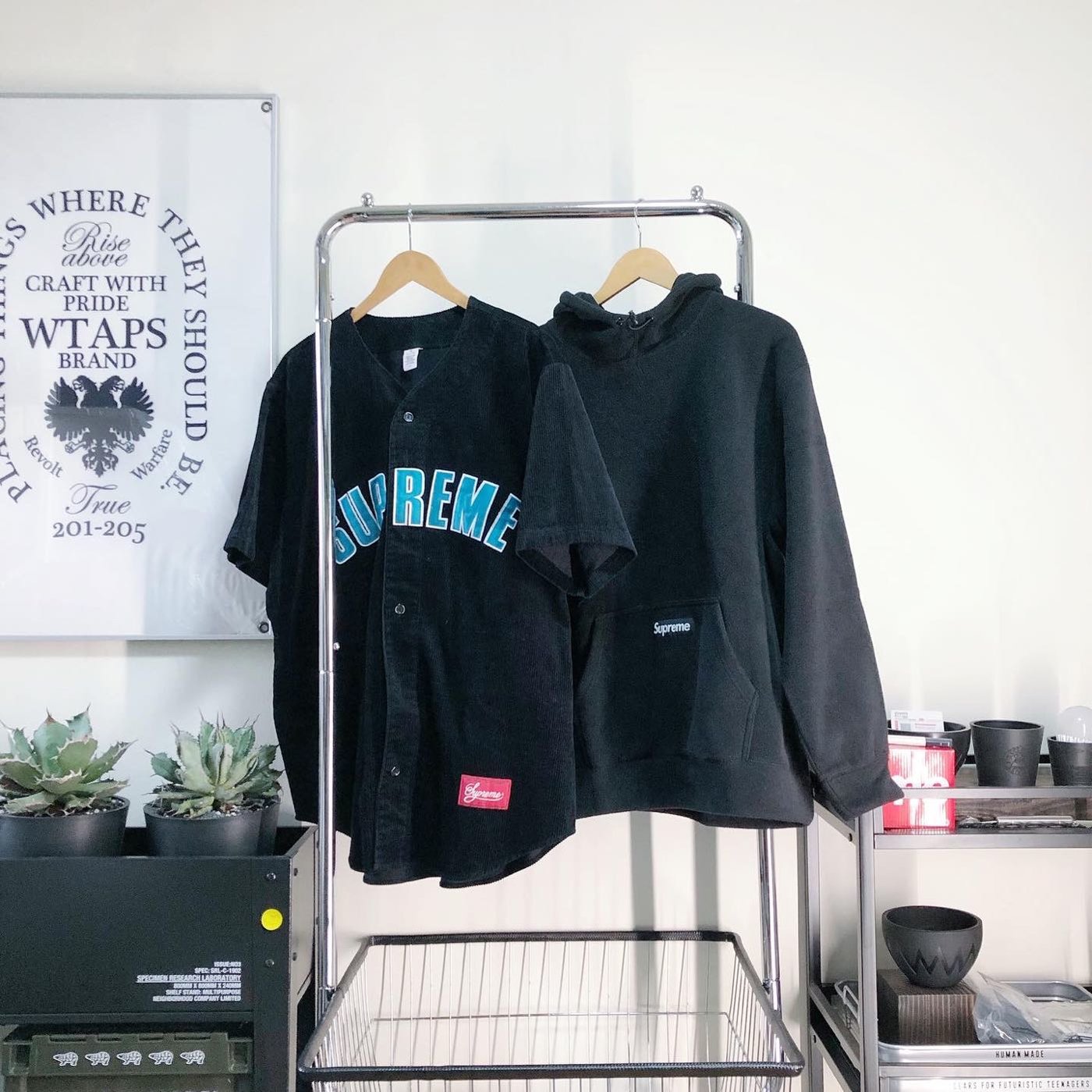 希望商店】【✓寄賣商品】Supreme Corduroy Baseball Jersey 18SS 燈芯