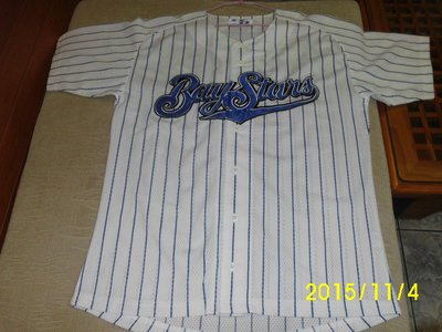 日本職棒橫濱海灣星隊(Yokohama Baystars)球衣