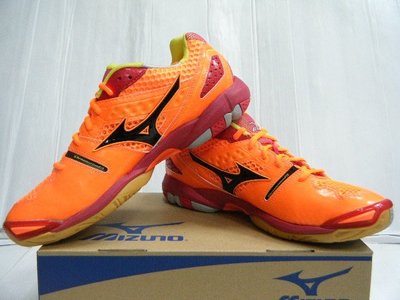 新太陽 庫存出清 展示鞋 MIZUNO 美津濃 V1GA141098 排球鞋 橘 剩27.5 6.5折 出清2500