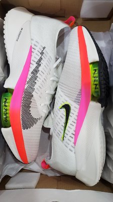 Nike Zoom Tempo Next% ZoomX Air Pods TPU AtmoKnit 奧運 跑步 全馬 半馬 三鐵 彩色 粉色 白彩 白粉 各尺寸