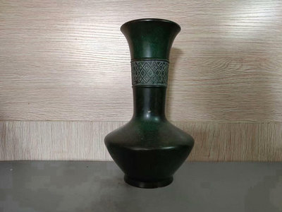 日本銅花瓶899