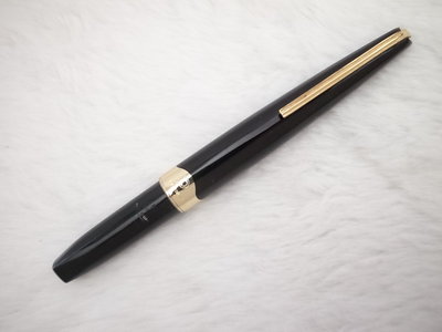 B835 白金牌 日本製 黑桿短鋼筆 18k 細字尖(7.5成新)(後期3號尖稍帶軟)