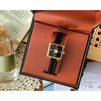 ✨美國代購✨COACH 女錶 CASS系列茶玫瑰 小方型錶盤 石英錶 精致女手錶 日常生活防水 (現貨黑x1)