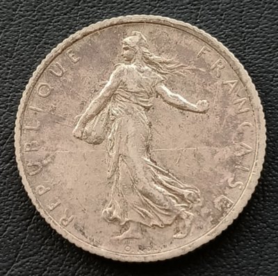 法國  1916年    播種女神   1法朗 1 Fr.  重4.97克  銀幣(含銀83.5%)    1806