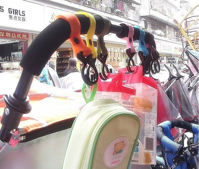 好便宜生活百貨市集高品質 彩色嬰兒推車 魔鬼氈掛鉤 寶寶玩具防掉掛勾 汽車用掛勾~雙勾好方便 好安全~